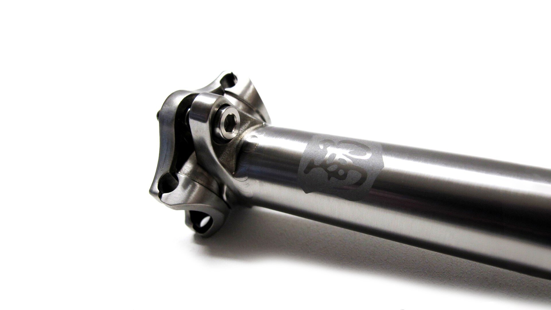 Titanium Seatpost: 30.9 (0mm setback) — TI CYCLES FABRICATION Titanium Seatpost: 30.9 (0mm setback) — TI CYCLES FABRICATION